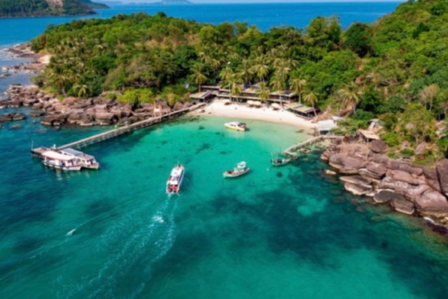 La plage de Ham Ninh - Une aube paisible